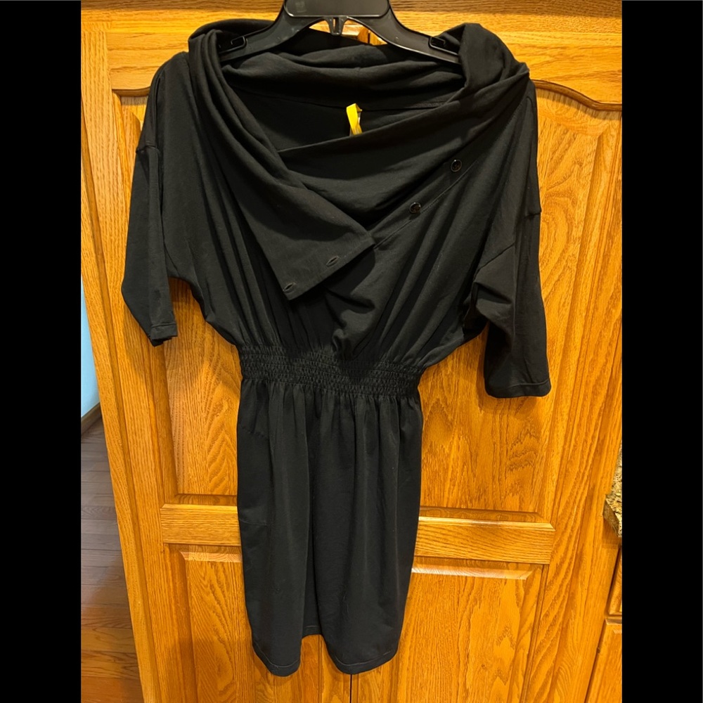 LOLE WOMENS SIZE Small